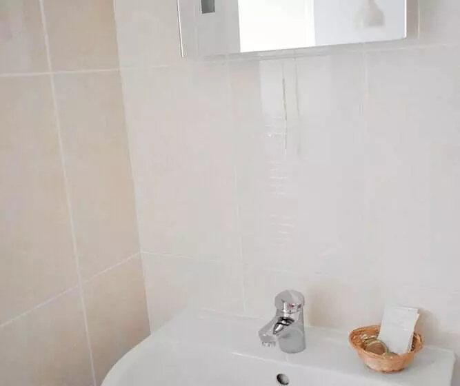 Royal Square Hotel Nec & Birmingham Airport