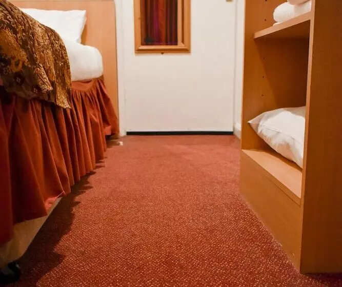 Royal Square Hotel Nec & Birmingham Airport