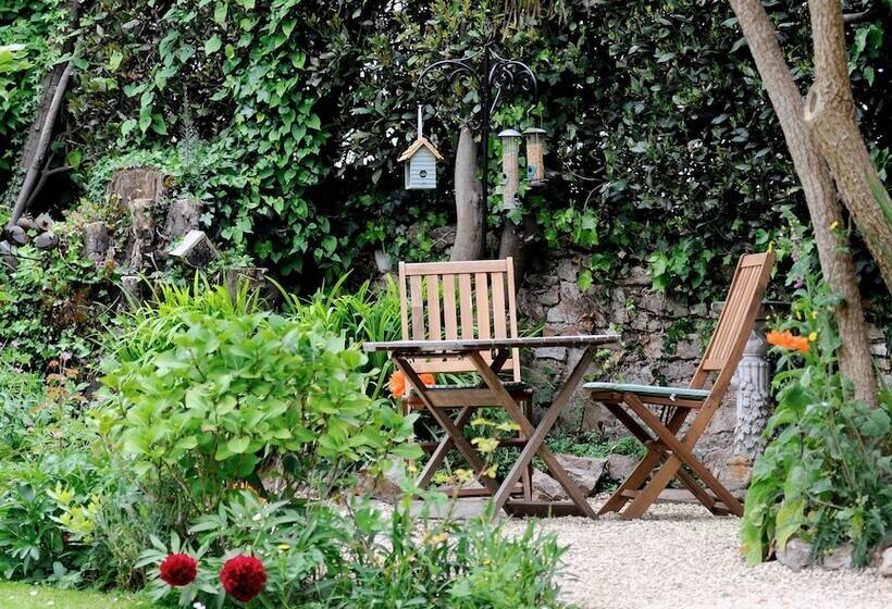 בית מלון כפרי The Cleveland