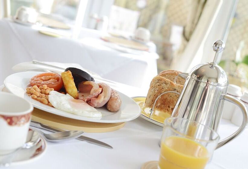 בית מלון כפרי The Cleveland