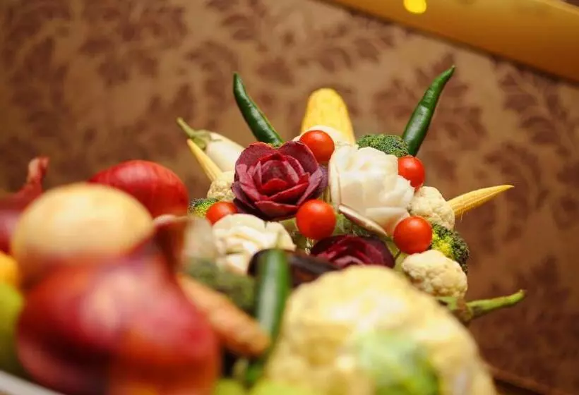 酒店 Zowar International