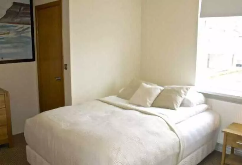 پانسیون Comfy Guesthouse Westfjords