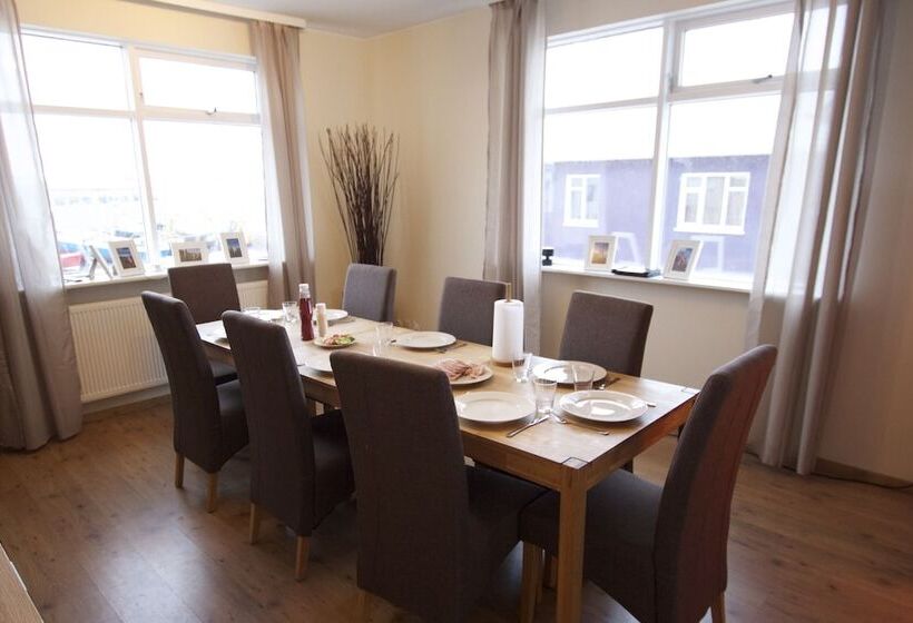 پانسیون Comfy Guesthouse Westfjords