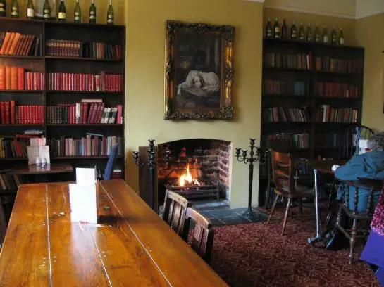 פנסיון Swan At Forton