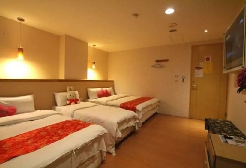 Tanxiang Resort Hotel Sun Moon Lake Harbour   Sun Moon Lake Pier