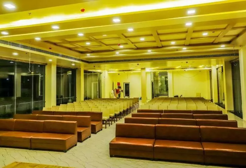 ホテル Amar Vilas & Resort