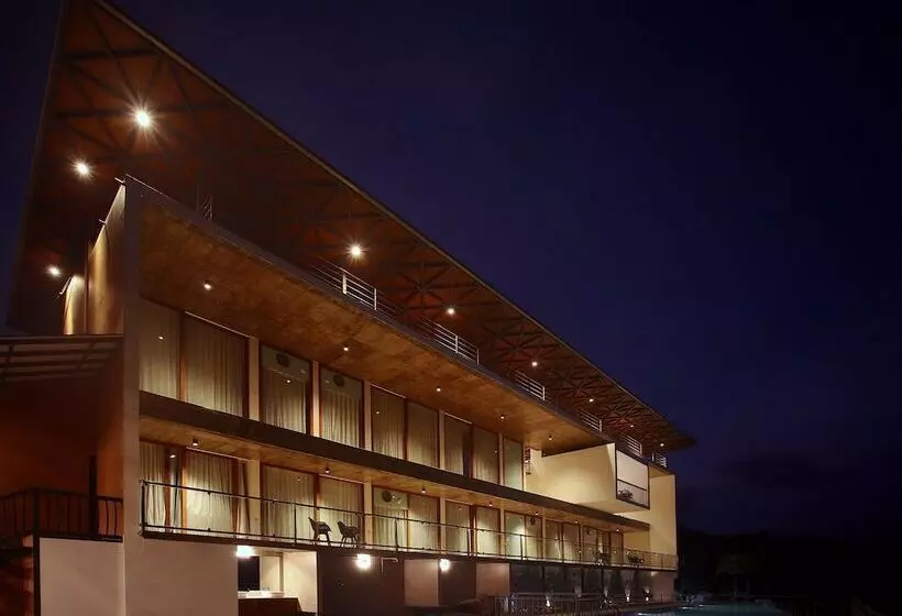 Nexstay Grand Chaliyar Resort