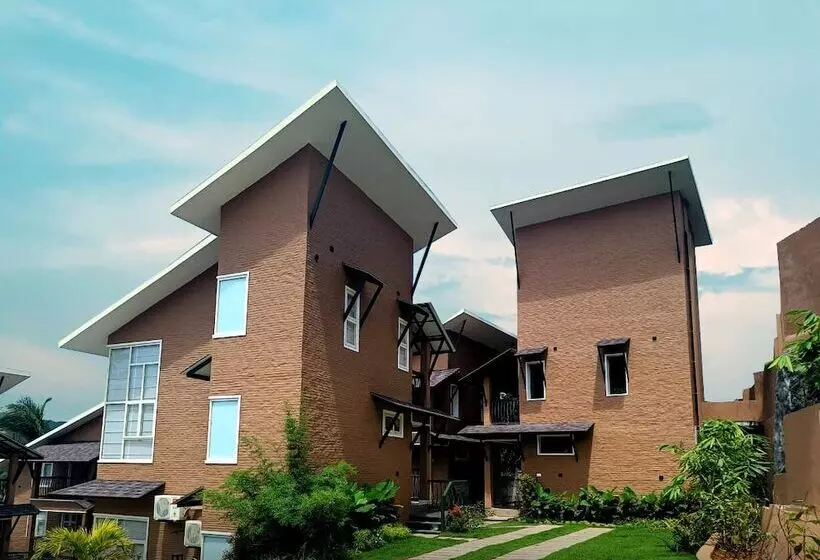 Nexstay Grand Chaliyar Resort