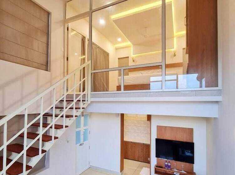 Nexstay Grand Chaliyar Resort