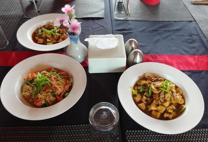 پانسیون Khwapa Chhen