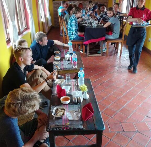 پانسیون Khwapa Chhen