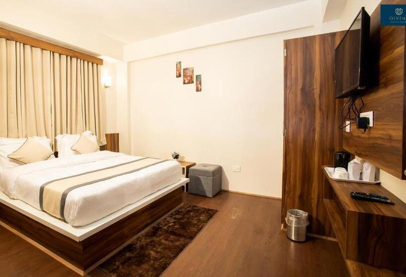 Hotel Divine S The Elite Zong