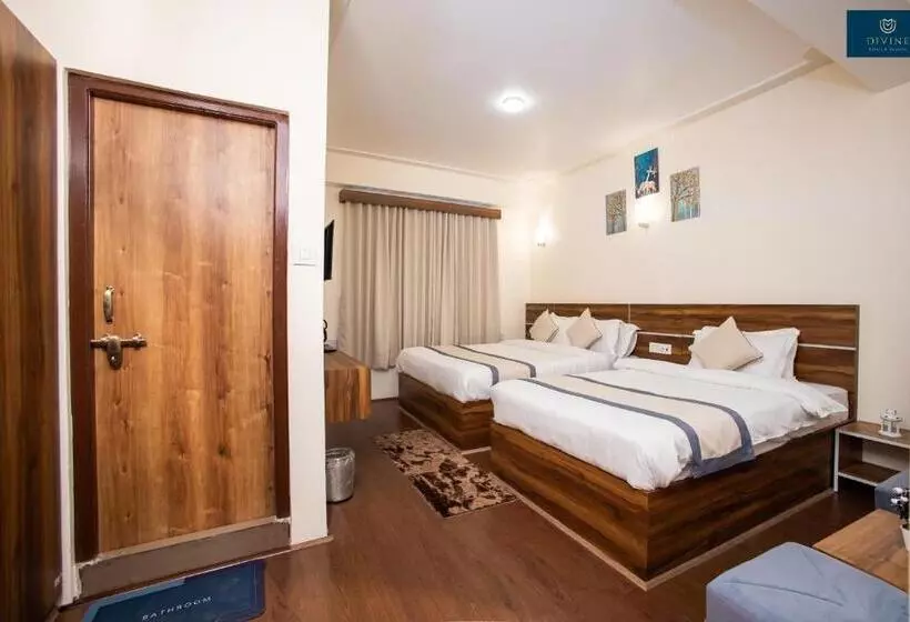 Hotelli Divine S The Elite Zong