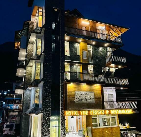 فندق The Crown