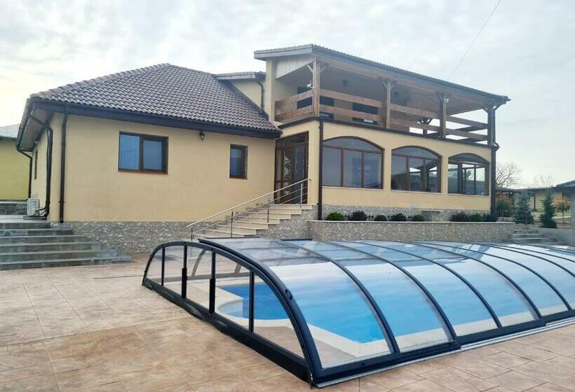 Пансион Elival House