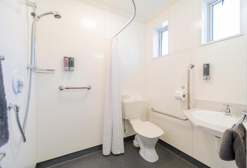 Te Anau Motel & Apartments