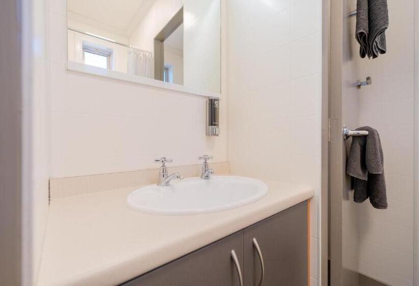 Te Anau Motel & Apartments