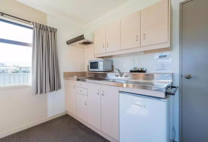 Te Anau Motel & Apartments