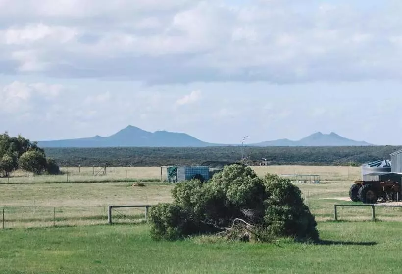 Barnville@bremer Bed & Breakfast