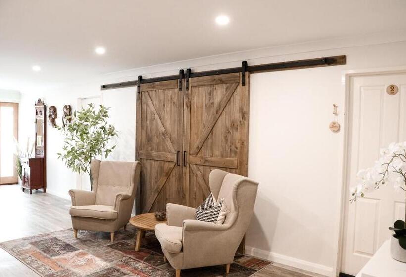 Barnville@bremer Bed & Breakfast