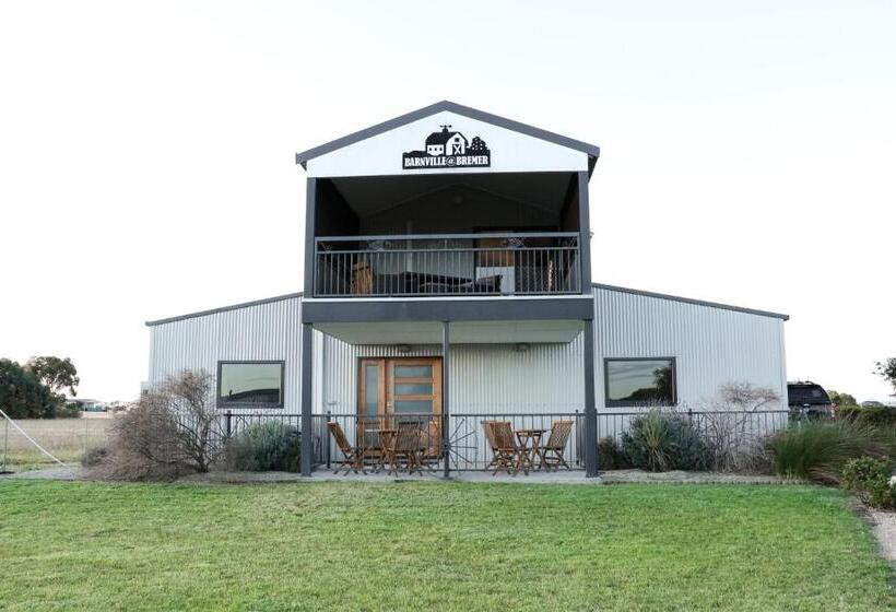 Barnville@bremer Bed & Breakfast