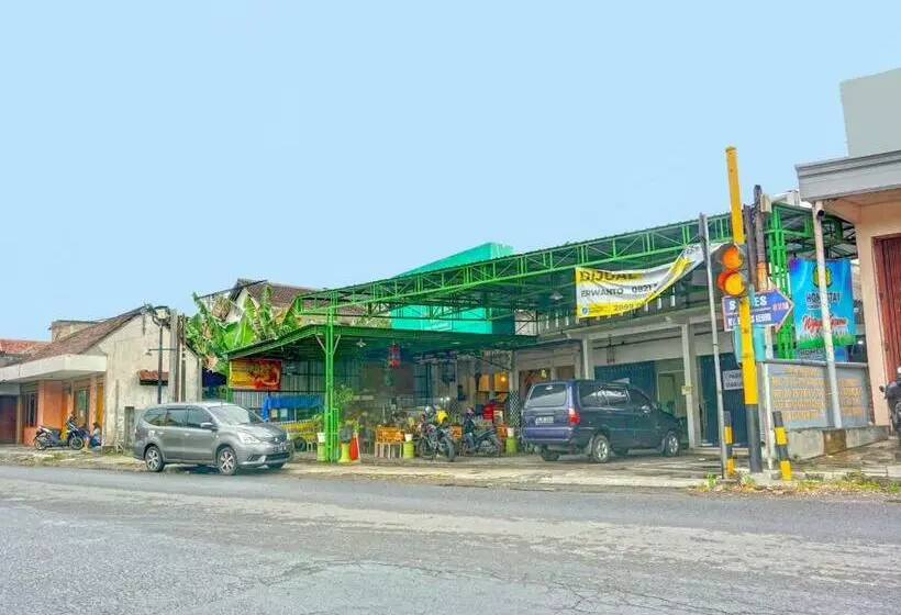 ホテル Oyo 91683 Wijaya Kusuma Homestay