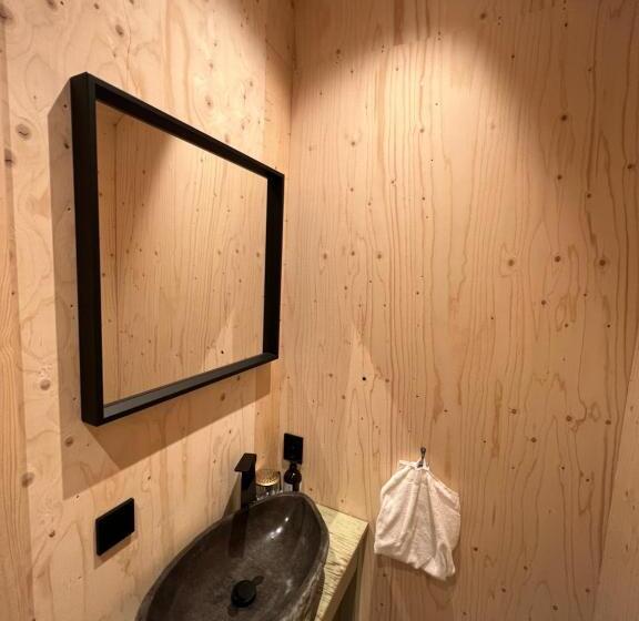 בית מלון כפרי Lodgen Stryn