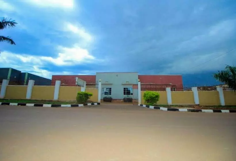 هتل Rochester Guest House