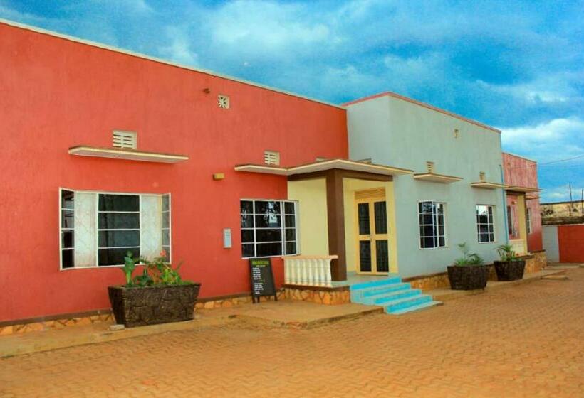 هتل Rochester Guest House