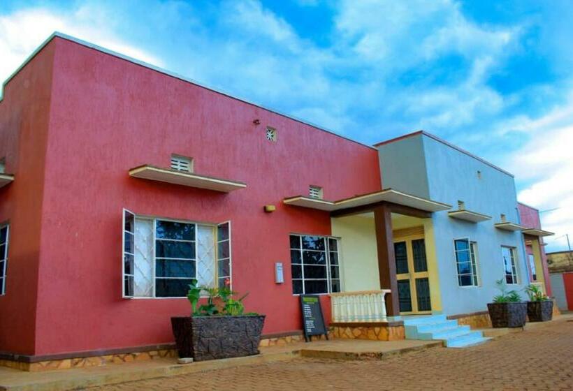 هتل Rochester Guest House