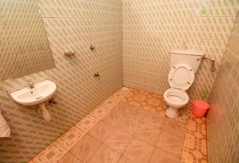 هتل Rochester Guest House