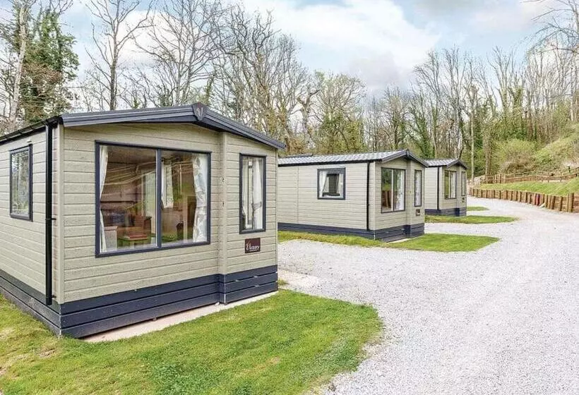 Lomakeskus Castle Brake Holiday Park