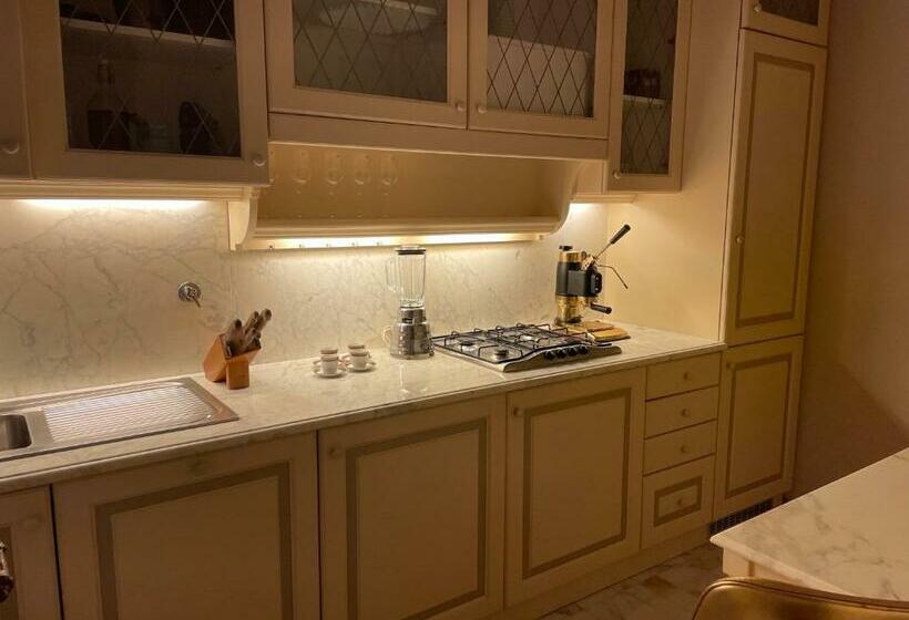 Bed and Breakfast Domus Tua