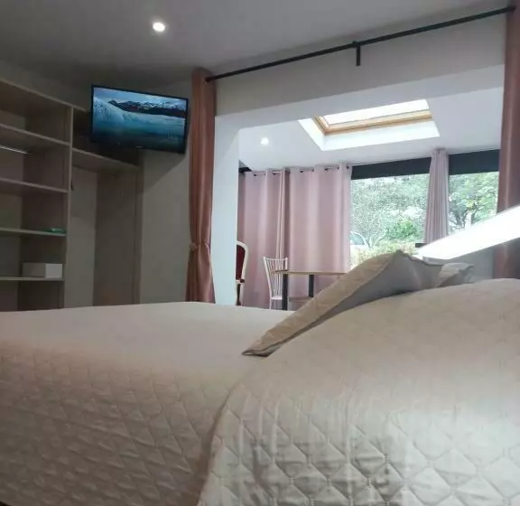ベッドアンドブレックファースト La Casa Bed&breakfast Entrée Indépendante 26m2 Calme Proche De Tout Wifi Parking Privé Jardin Terras
