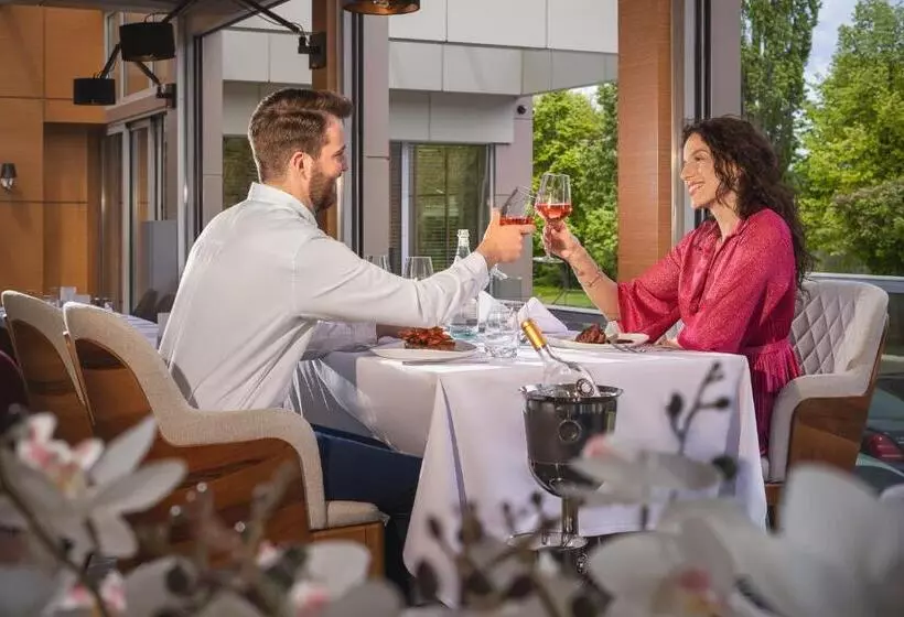 ホテル гранд хотел княз павел