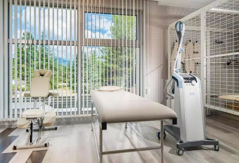 ホテル гранд хотел княз павел