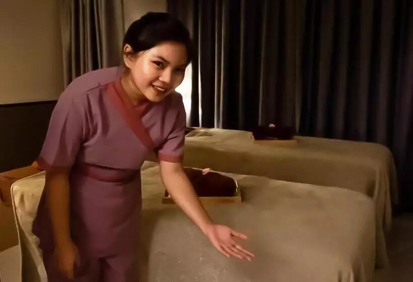 ホテル The Yanné, Onsen