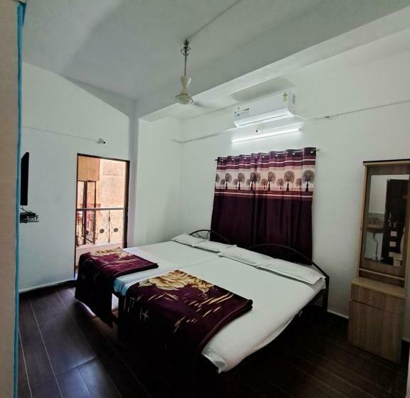 펜션 Goldan Palece