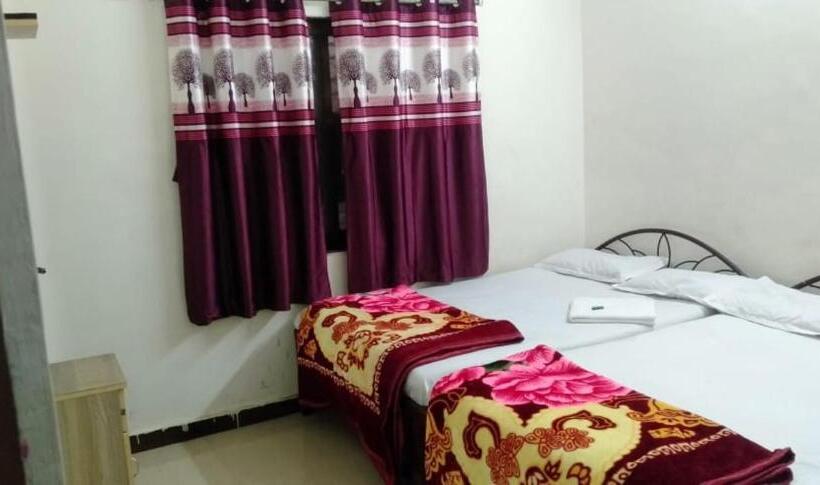 펜션 Goldan Palece