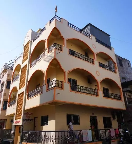 پانسیون Laxminarayan