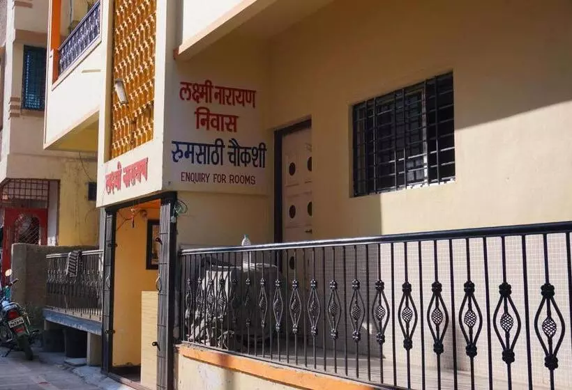 پانسیون Laxminarayan