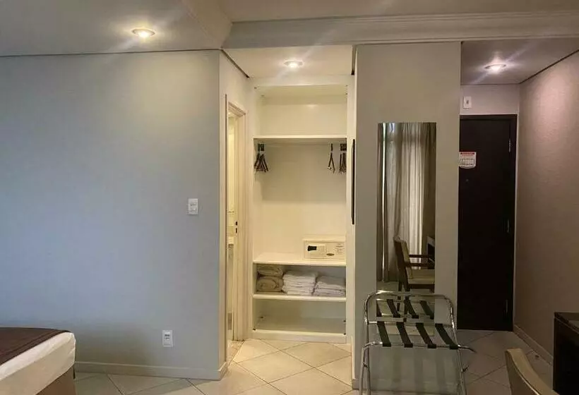 Millenium Hotel Flat