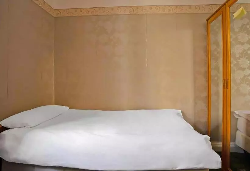 Hotelli Great White Horse