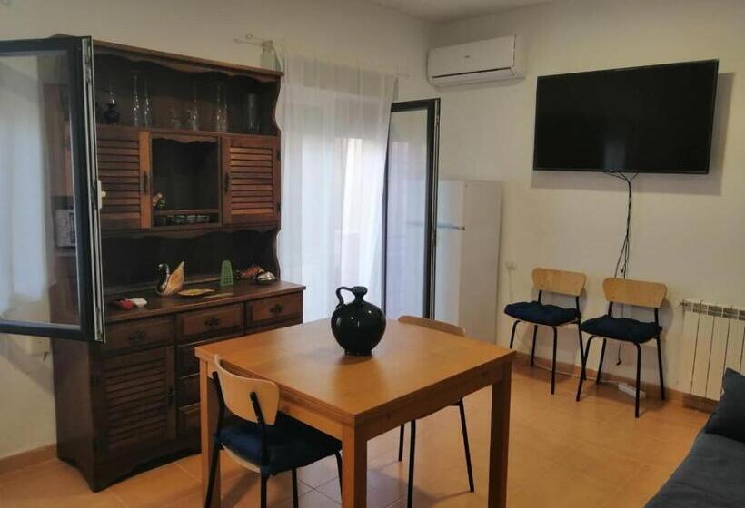 بنسيون La Callejuela