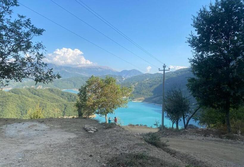 بنسيون Meti Guest House