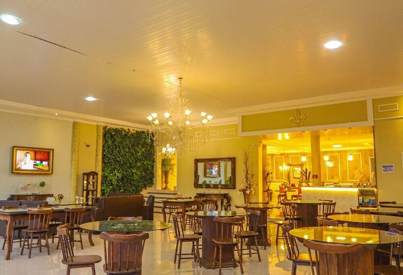 Отель Flor De Lis