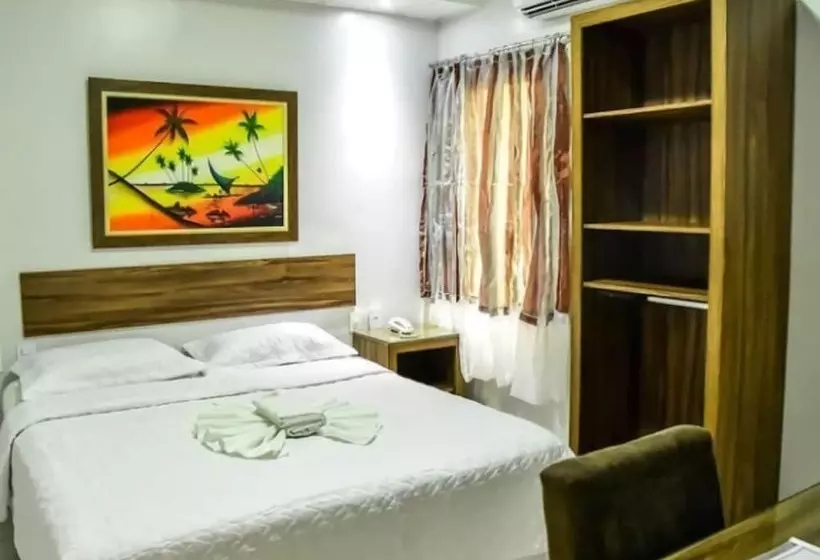 ホテル Flor De Lis