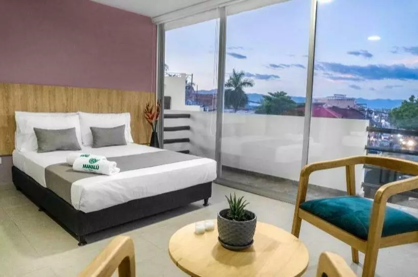 ホテル Manalú Girardot