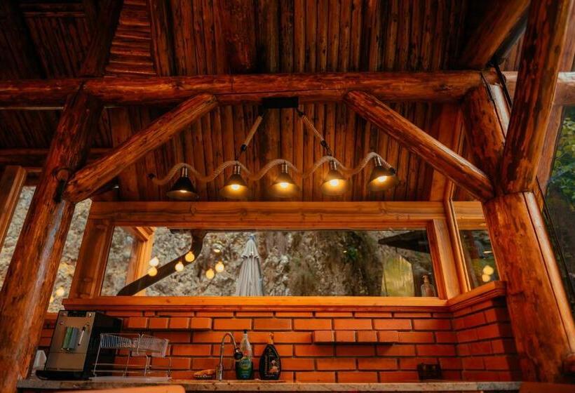 بنسيون Casa Cheile Dâmbovicioarei   Cabana 1