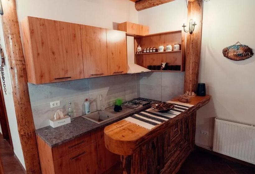 بنسيون Casa Cheile Dâmbovicioarei   Cabana 1